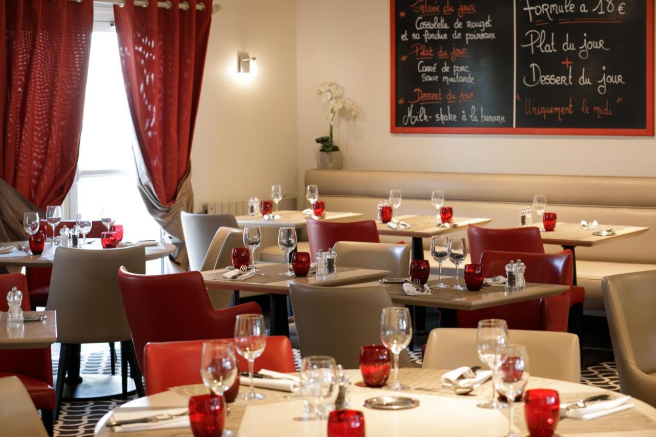 Logis Hotel L'Oree De Chartres - Barjouville Bagian luar foto