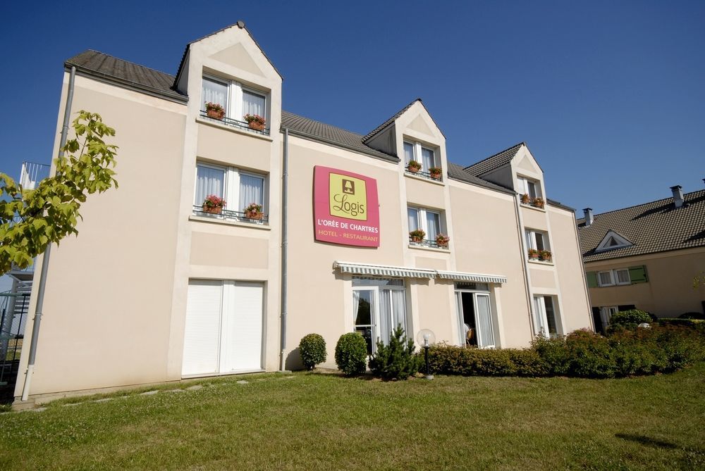 Logis Hotel L'Oree De Chartres - Barjouville Bagian luar foto